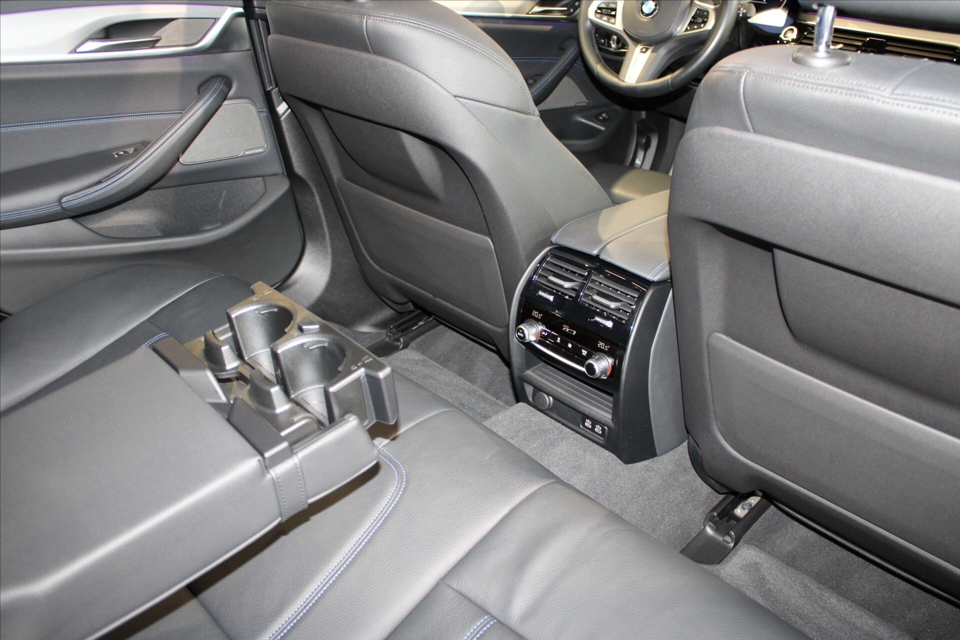 BMW Řada 5 Kombi 3,0 l 210 kw