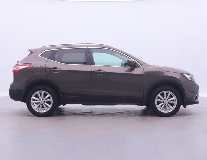 Nissan Qashqai SUV 1,5 l 81 kw
