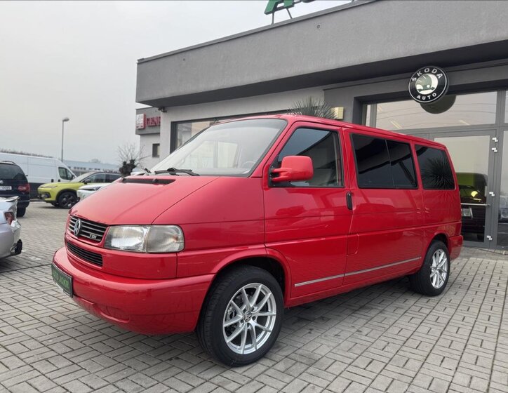 Volkswagen Multivan 2