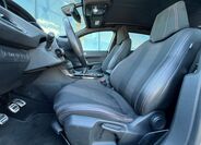 Peugeot 308 8