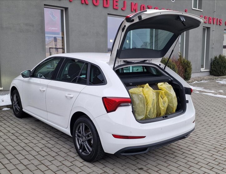 Škoda Scala Hatchback 999,0 70 kw