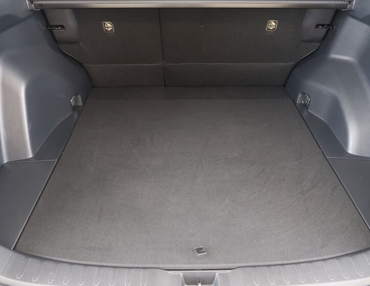 Toyota RAV4 SUV 2,5 l 131 kw