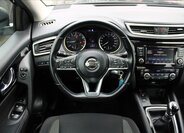 Nissan Qashqai SUV / Terénní 1,3 l 103 kw