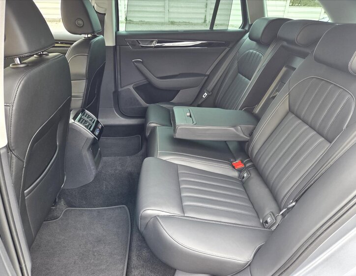 Škoda Superb Kombi 2,0 l 140 kw