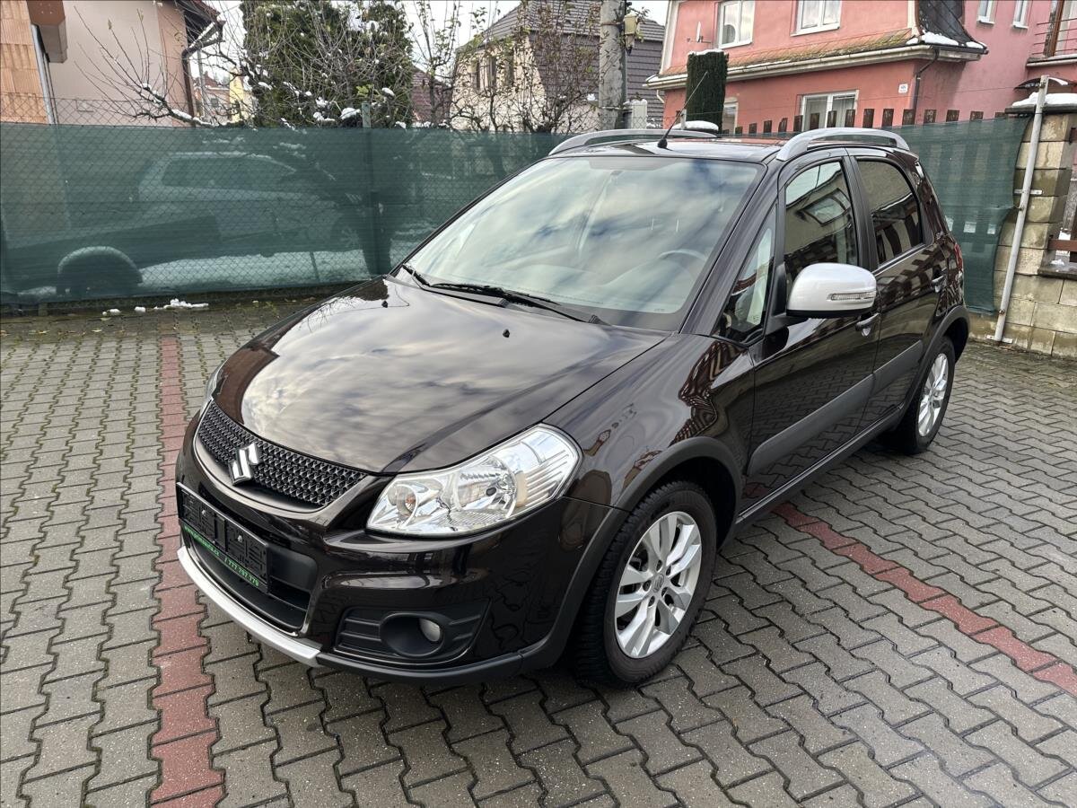 Suzuki SX4 Hatchback 1,6 l 88 kw