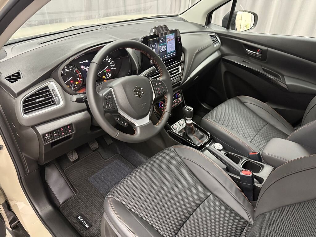 Suzuki S-Cross SUV / Terénní 1,4 l 81 kw