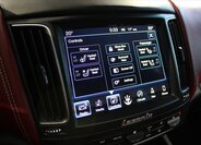 Maserati Levante SUV / Terénní 3,0 l 316 kw