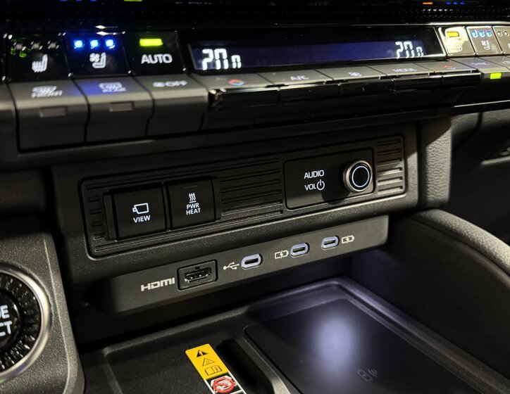 Toyota Land Cruiser SUV 2,8 l 151 kw