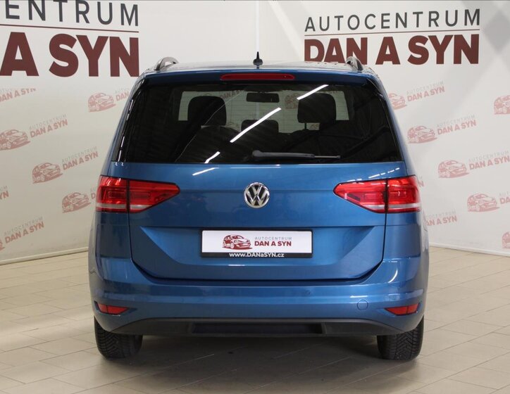 Volkswagen Touran MPV 1,2 l 81 kw