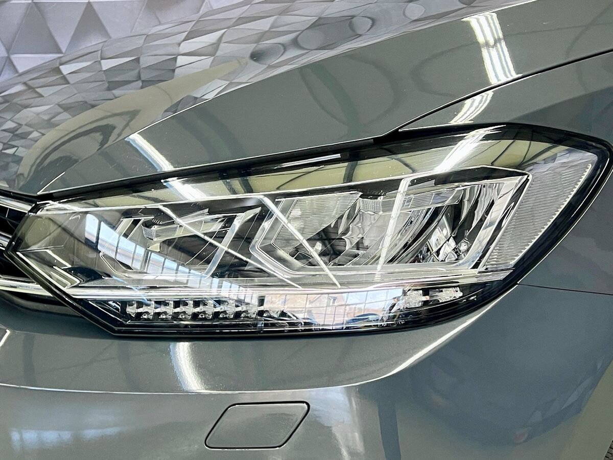 Volkswagen Touran Ostatní 1,5 l 110 kw