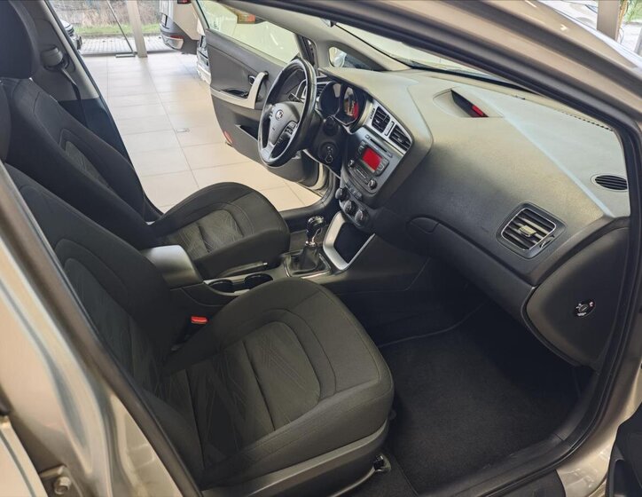 KIA Ceed Hatchback 1,4 l 73 kw