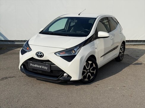 Toyota Aygo Hatchback 998,0 53 kw
