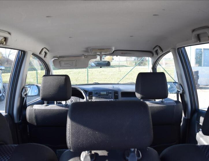 Toyota Corolla Verso 24