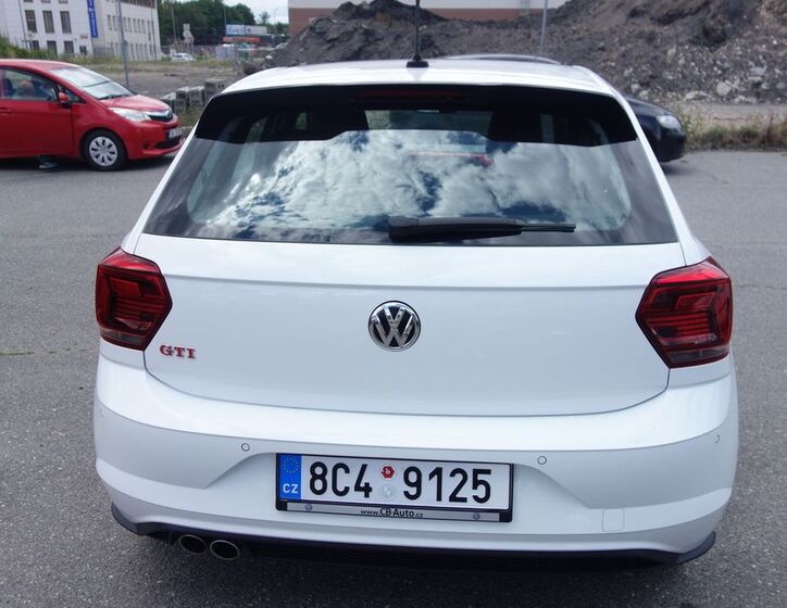 Volkswagen Polo 10