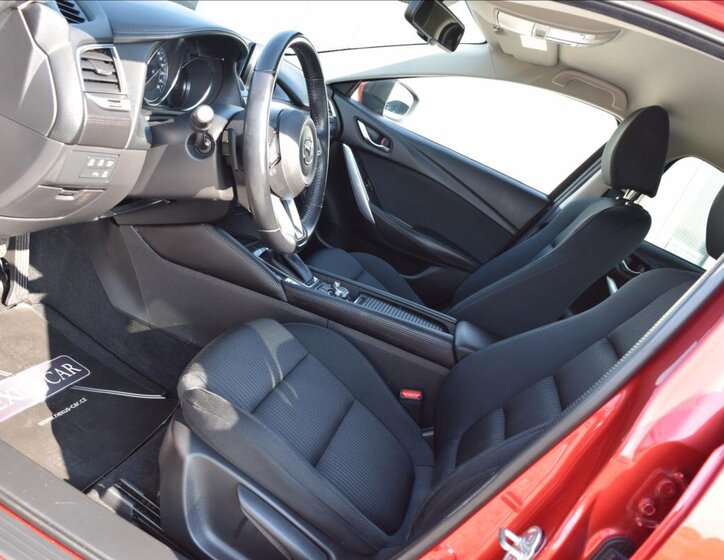 Mazda 6 Sedan / Limuzína 2,5 l 141 kw