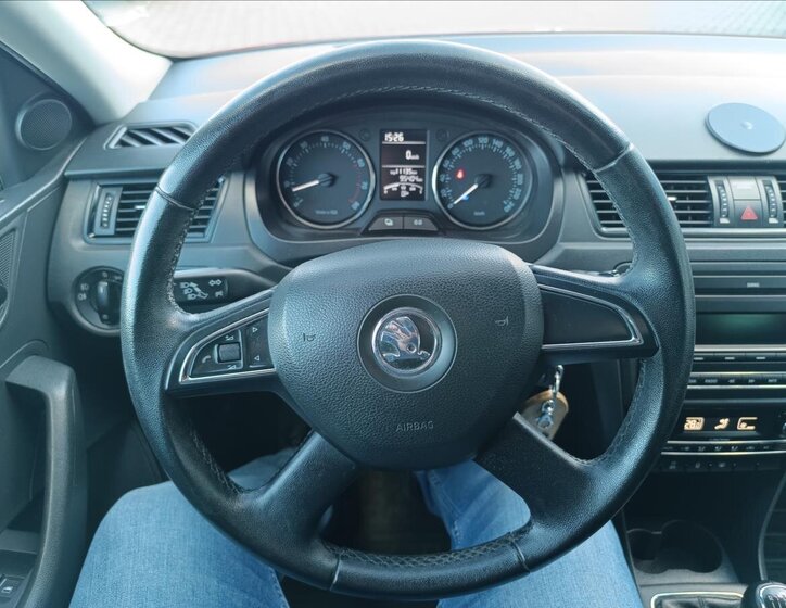 Škoda Rapid Liftback 1,2 l 63 kw