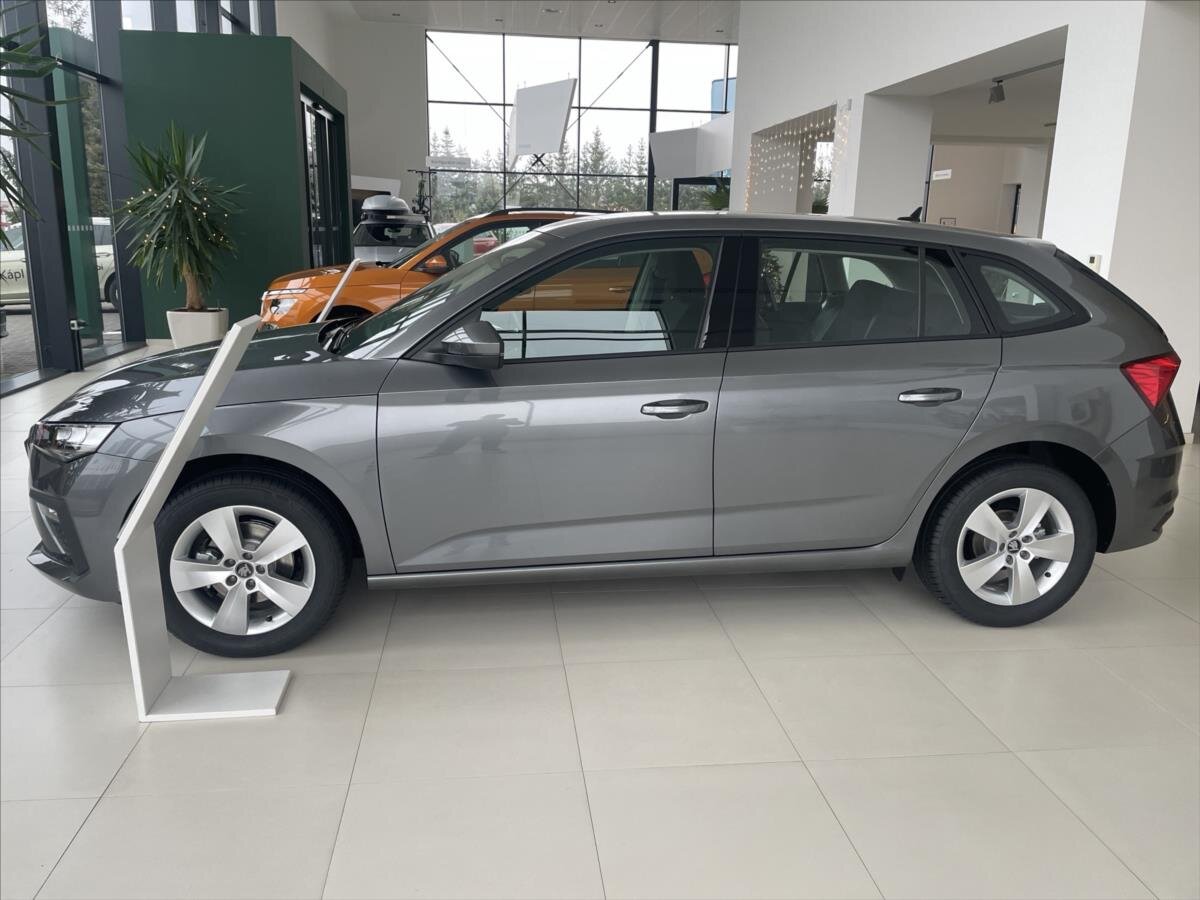 Škoda Scala Hatchback 1,5 l 0