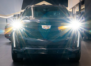 Cadillac Escalade 12