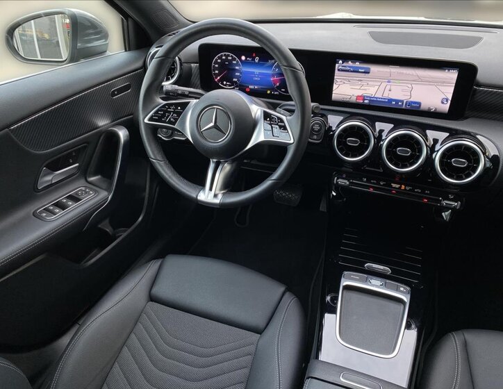 Mercedes-Benz Třídy A 13