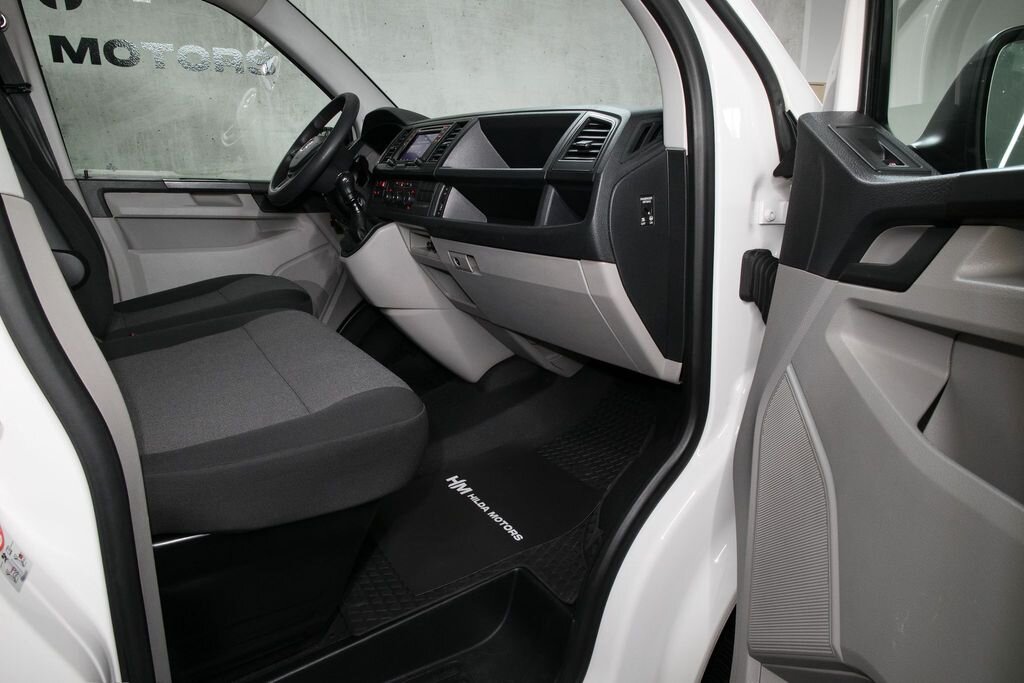 Volkswagen Transporter Skříň 2,0 l 110 kw