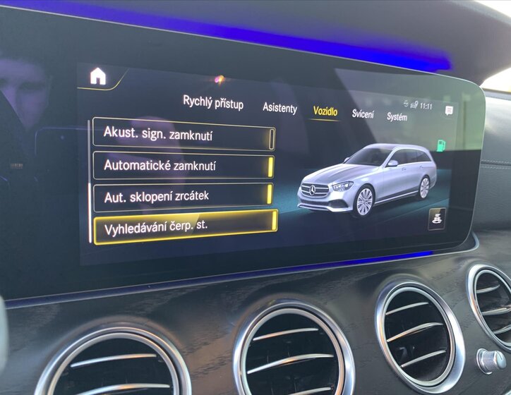 Mercedes-Benz Třídy E 21