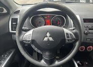 Mitsubishi Outlander SUV 2,0 l 103 kw