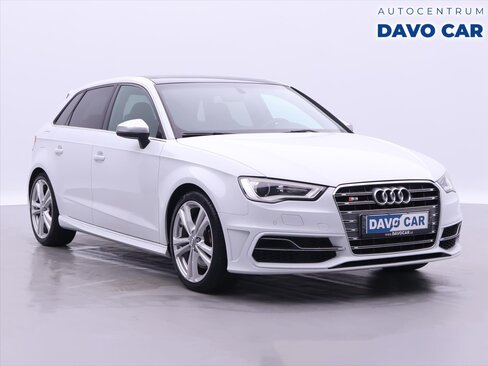 Audi S3 Hatchback 2,0 l 221 kw