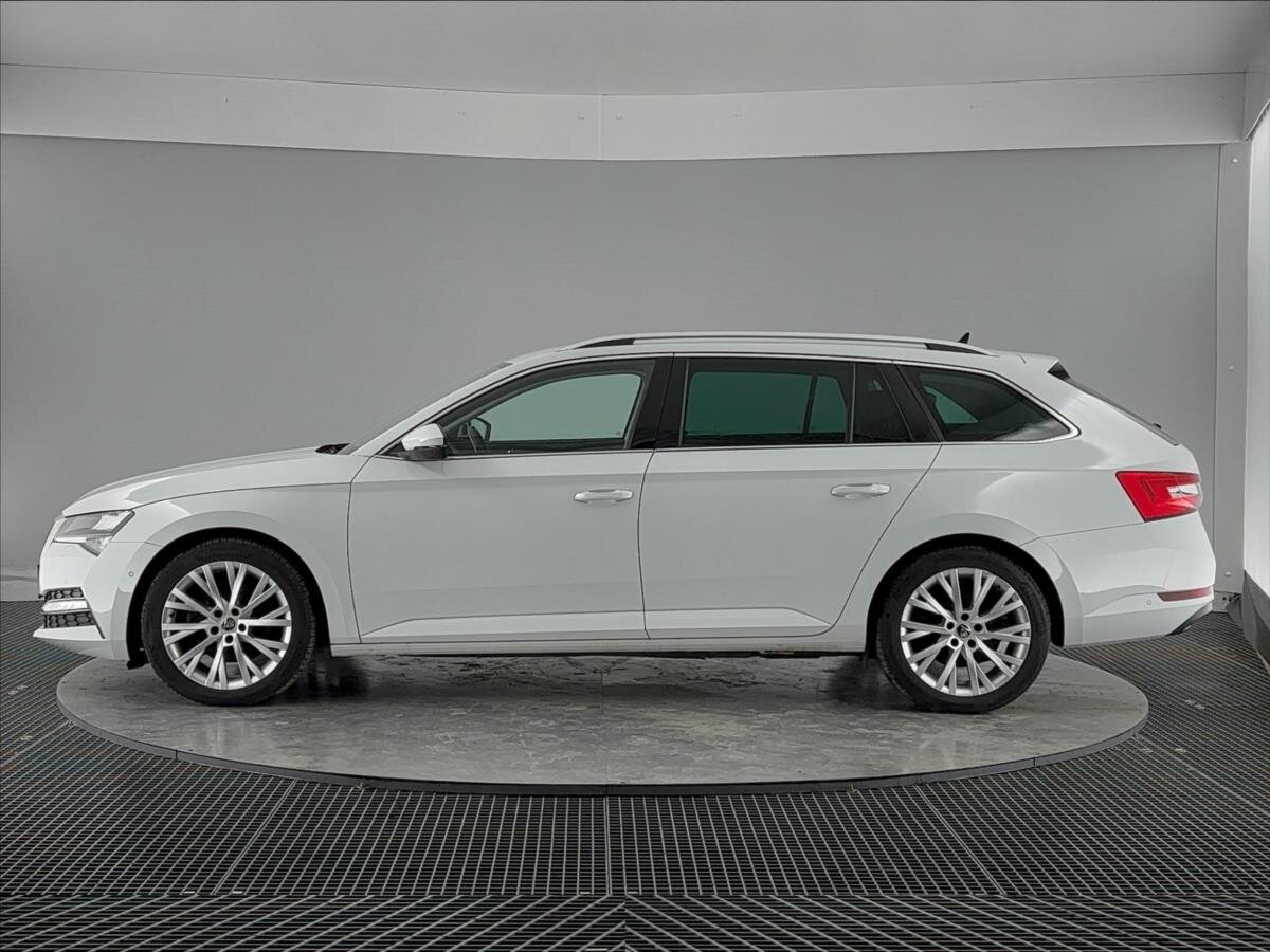 Škoda Superb Kombi 1,4 l 160 kw