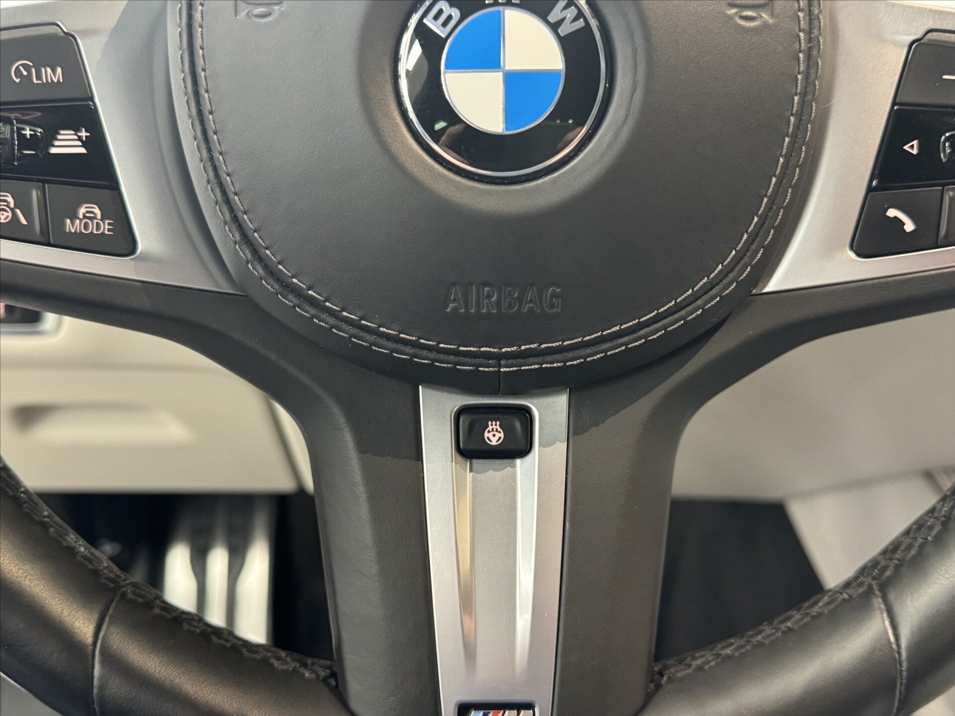 BMW X6 SUV / Terénní 3,0 l 250 kw