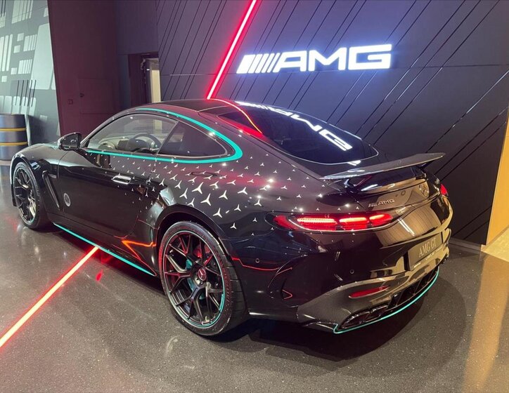 Mercedes-Benz AMG GT Kupé 4,0 l 450 kw