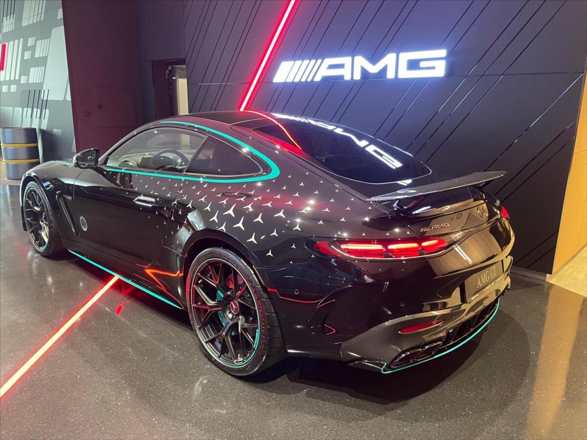 Mercedes-Benz AMG GT Kupé 4,0 l 450 kw