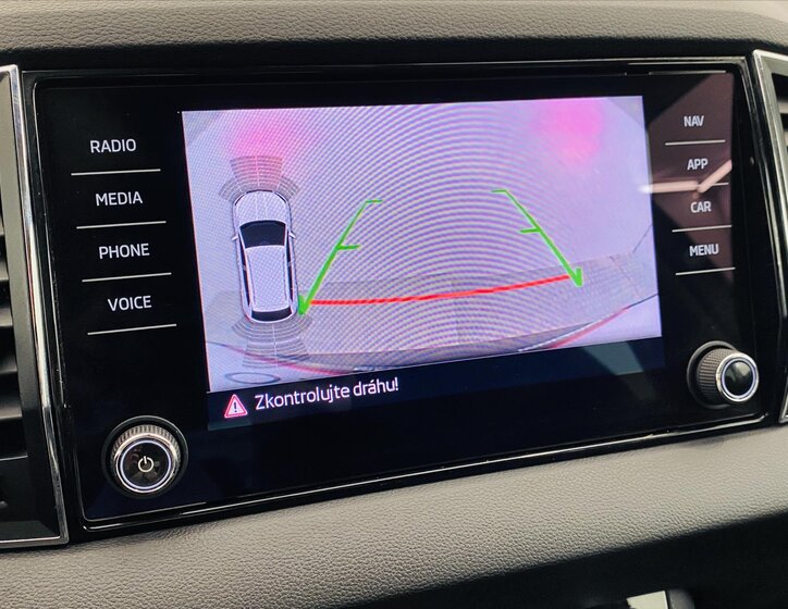 Škoda Karoq SUV / Terénní 1,5 l 110 kw