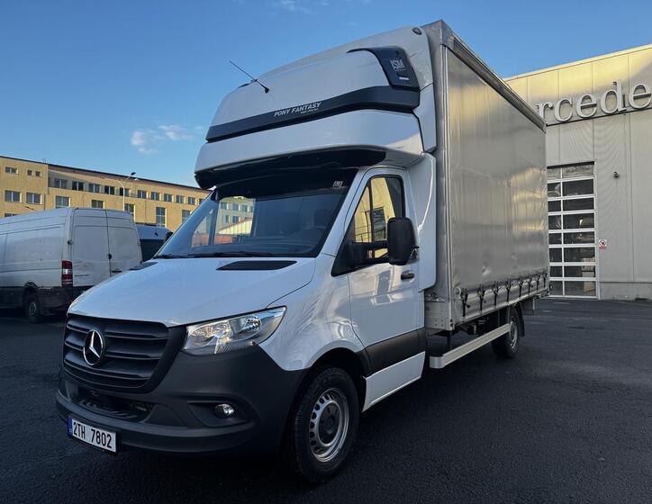 Mercedes-Benz Sprinter 1