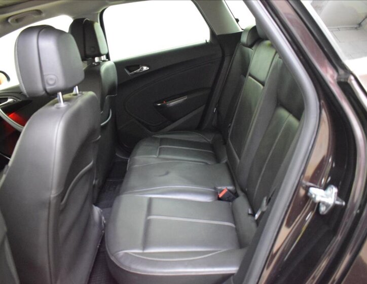 Opel Astra Kombi 2,0 l 121 kw