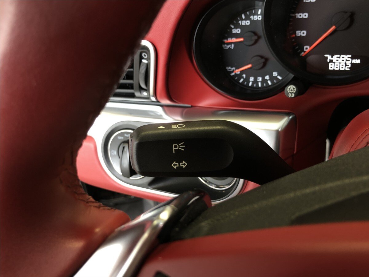 Porsche 911 Kupé 3,8 l 294 kw