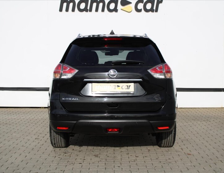 Nissan X-Trail SUV / Terénní 1,6 l 96 kw