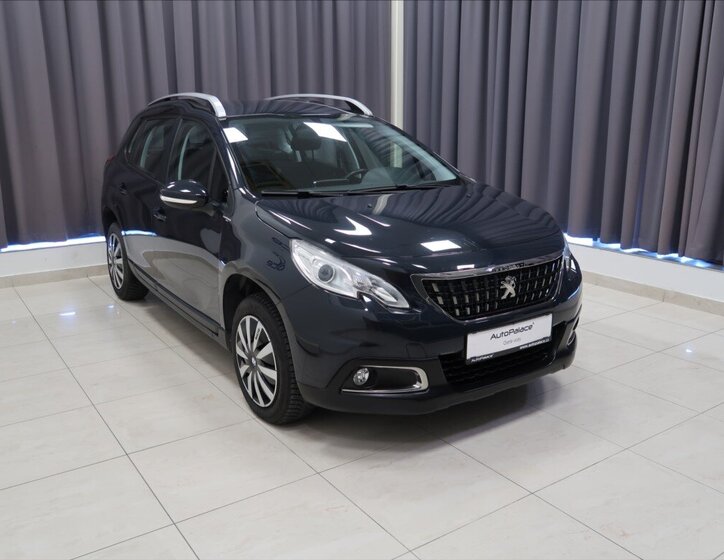 Peugeot 2008 SUV / Terénní 1,2 l 81 kw