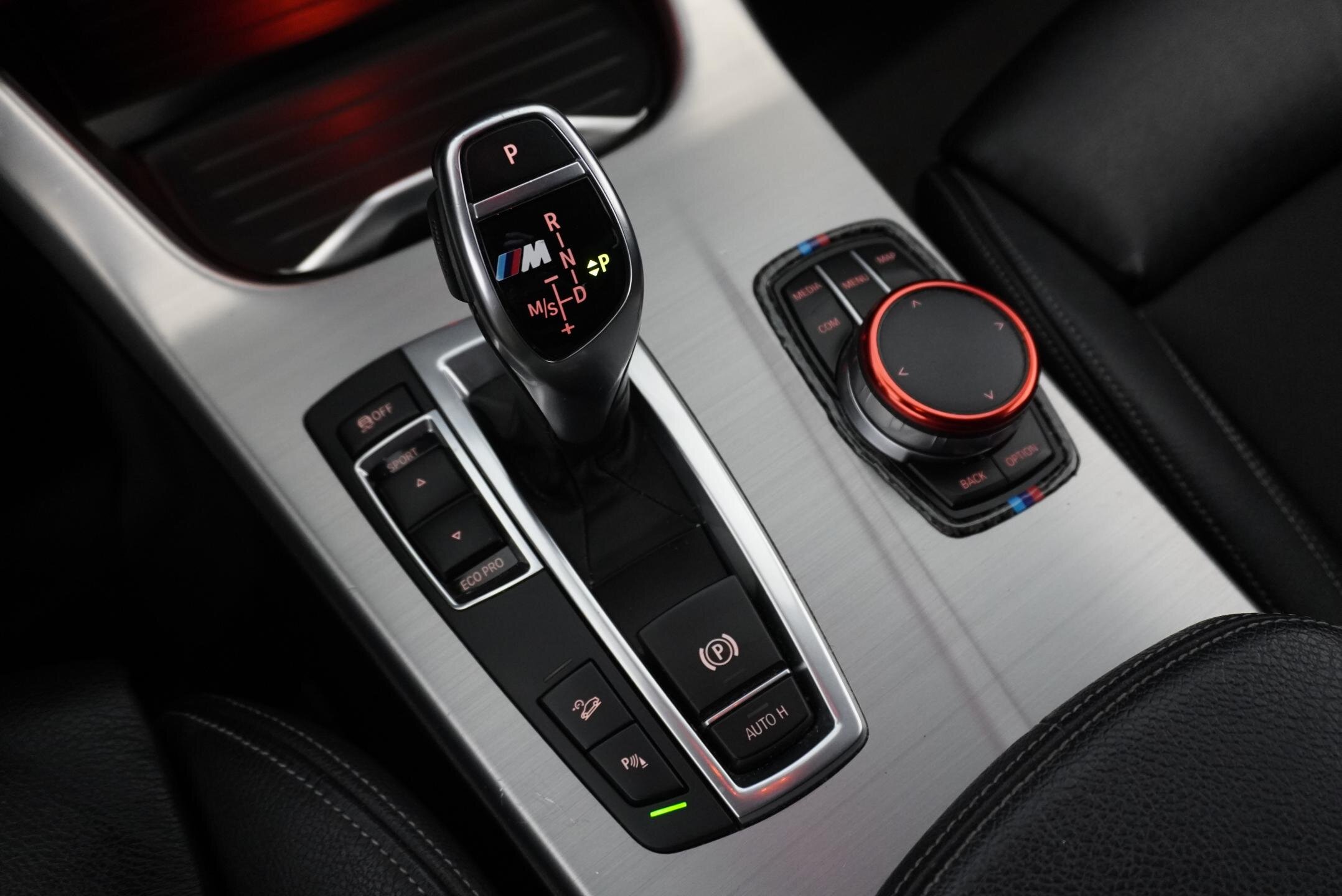 BMW X4 SUV / Terénní 3,0 l 230 kw