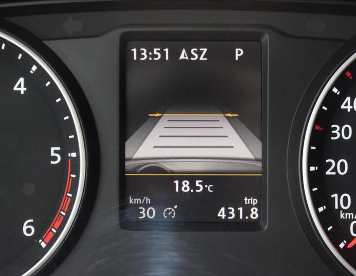 Volkswagen Multivan 34