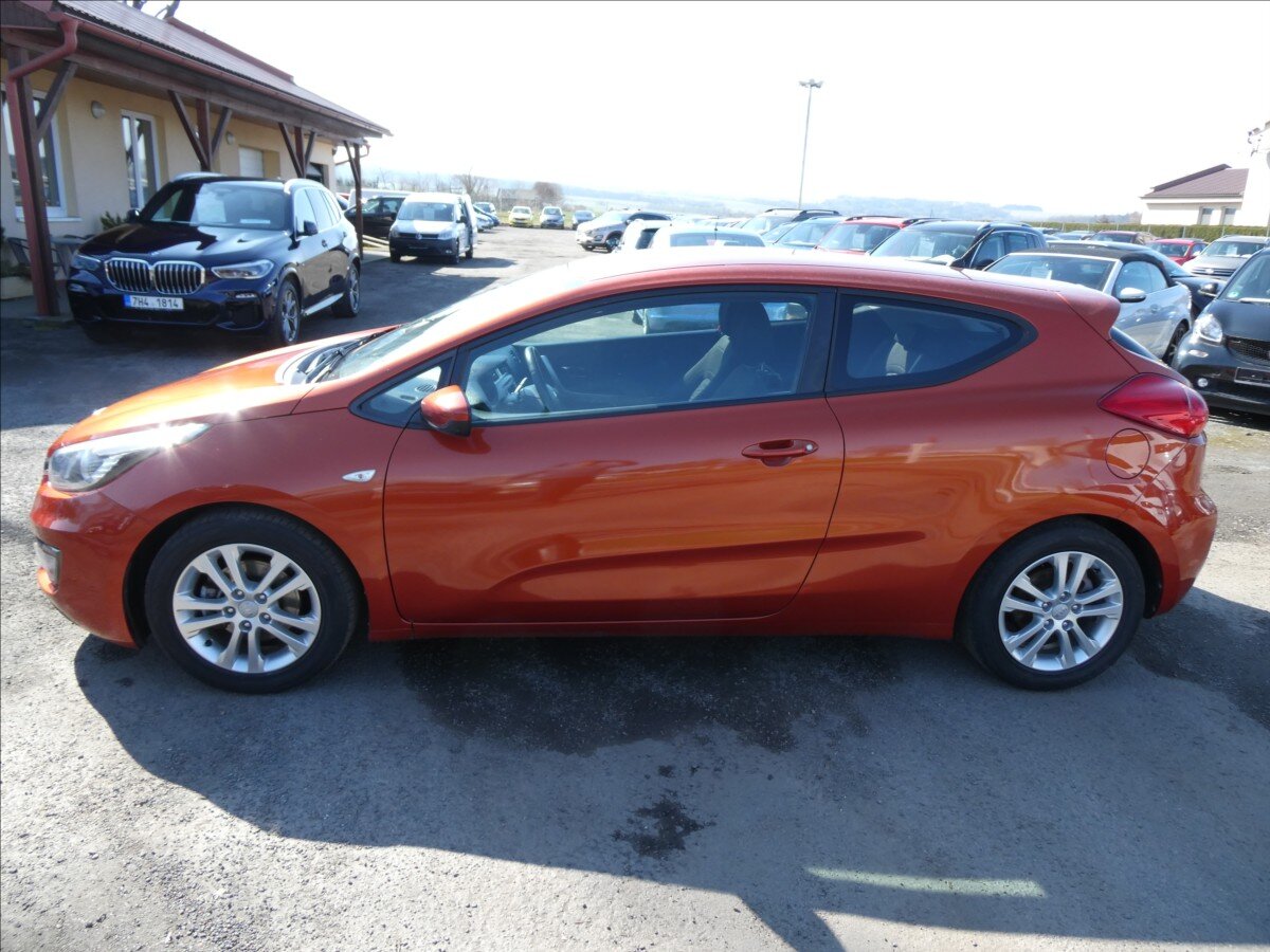 KIA Ceed Hatchback 1,6 l 996 kw