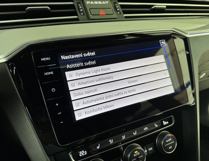 Volkswagen Passat Kombi 1,4 l 160 kw