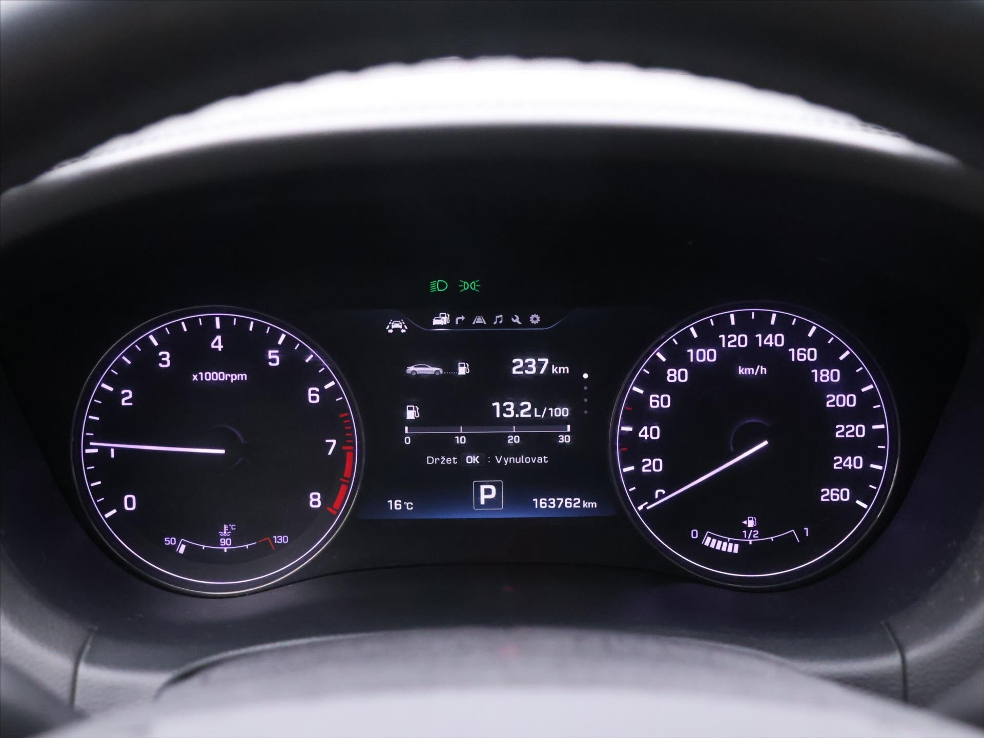 Hyundai Genesis Sedan 3,8 l 232 kw