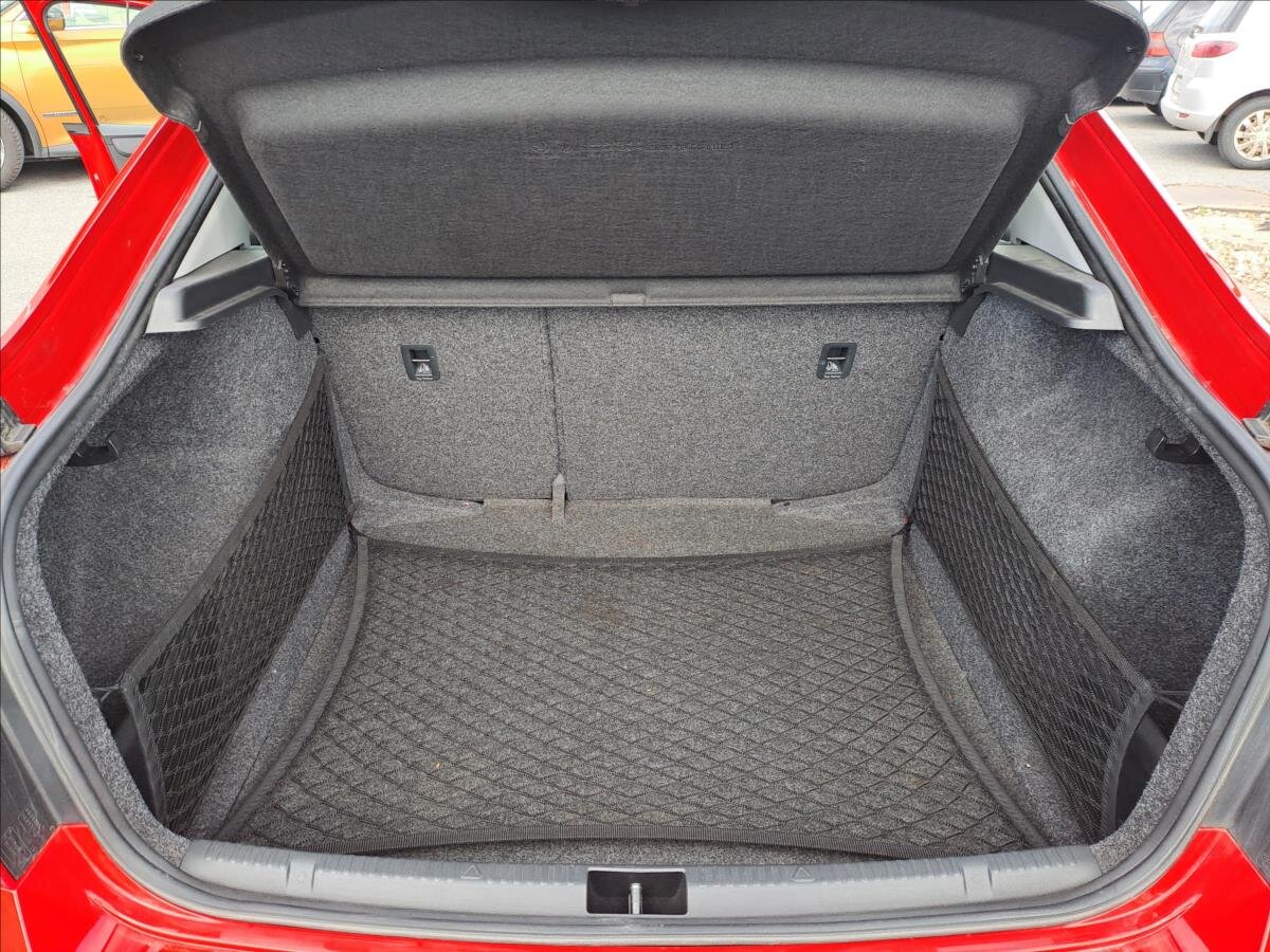 Škoda Rapid Liftback 1,2 l 81 kw