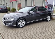 Volkswagen Passat Sedan / Limuzína 2,0 l 147 kw