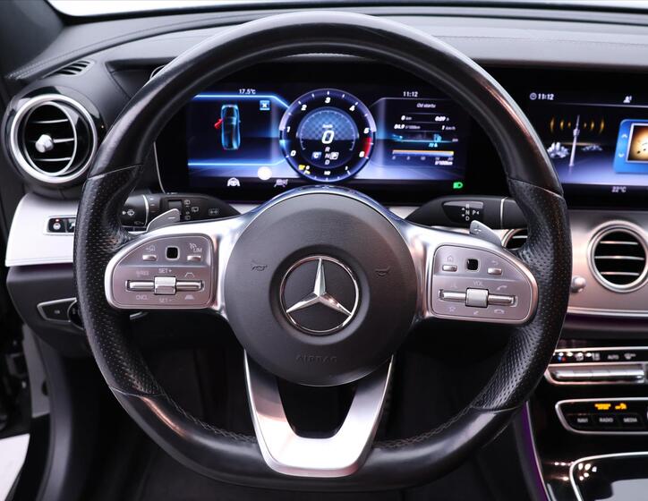 Mercedes-Benz Třídy E 23