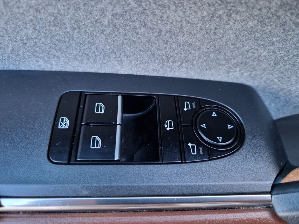 Mazda MX-30 SUV / Terénní 0,0 107 kw