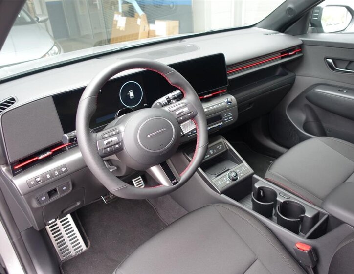 Hyundai Kona SUV 1,6 l 102 kw