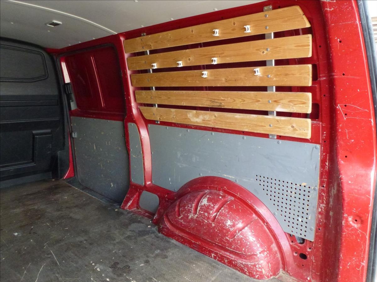 Volkswagen Transporter Ostatní 2,0 l 132 kw