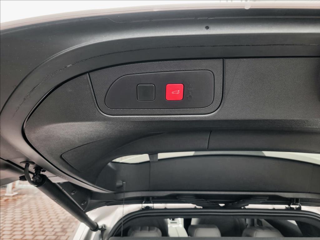 DS Automobiles DS7 Crossback