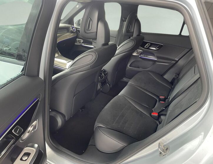 Mercedes-Benz GLC 13